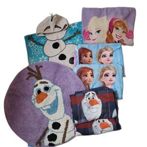 Disney Frozen Bed & Bath Set – Curtains, Rug, Towels, Pillowcases